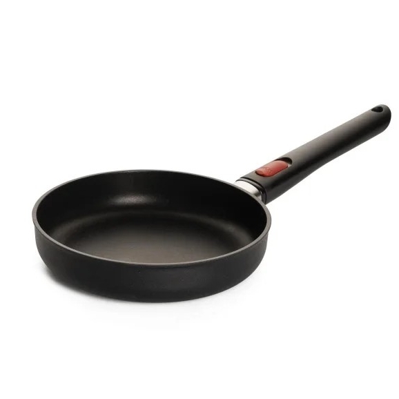 Pánev 20 cm odním. rukojeť WOLL Eco Lite QXR