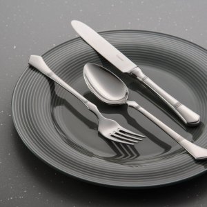 Viete, ako zistiť, či je príbor naozaj strieborný?