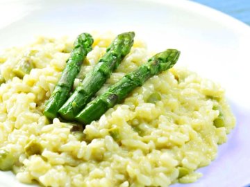 Chřestové rizoto s parmezánem