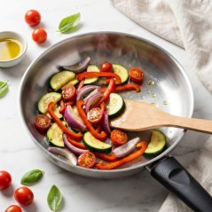 ESSENCIAL pánev nerezová 24 cm