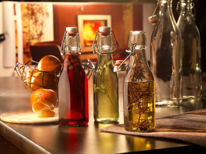 SWING láhev hranatá 0,5 lt s patentním uzávěrem